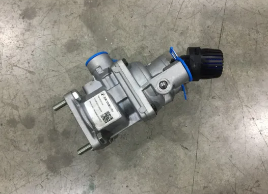 SHACMAN TRUCK PARTS, BRAKE VALVE BRAKE MASTER CYLINDER PUMP, DZ93189360034