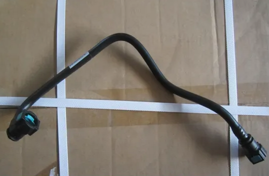 DONGFENG CUMMINS PARTS, AIR COMPRESSOR INTAKE PIPE, 5255186