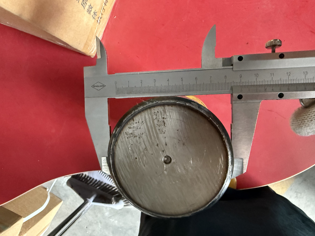 11D0198/11D1368, Liugong Spare Parts, Shaft Pin